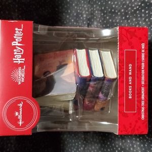 Hallmark Ornament Wizarding World of Harry Potter